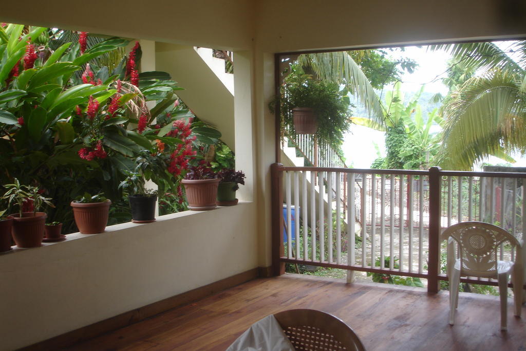 Finjam Cottage Port Antonio Exterior foto